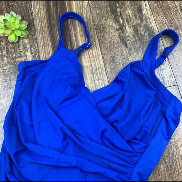 Miraclesuit Sanibel Shirred Underwire Solid Royal Blue One Piece Swimsuit - Picture 4 of 5